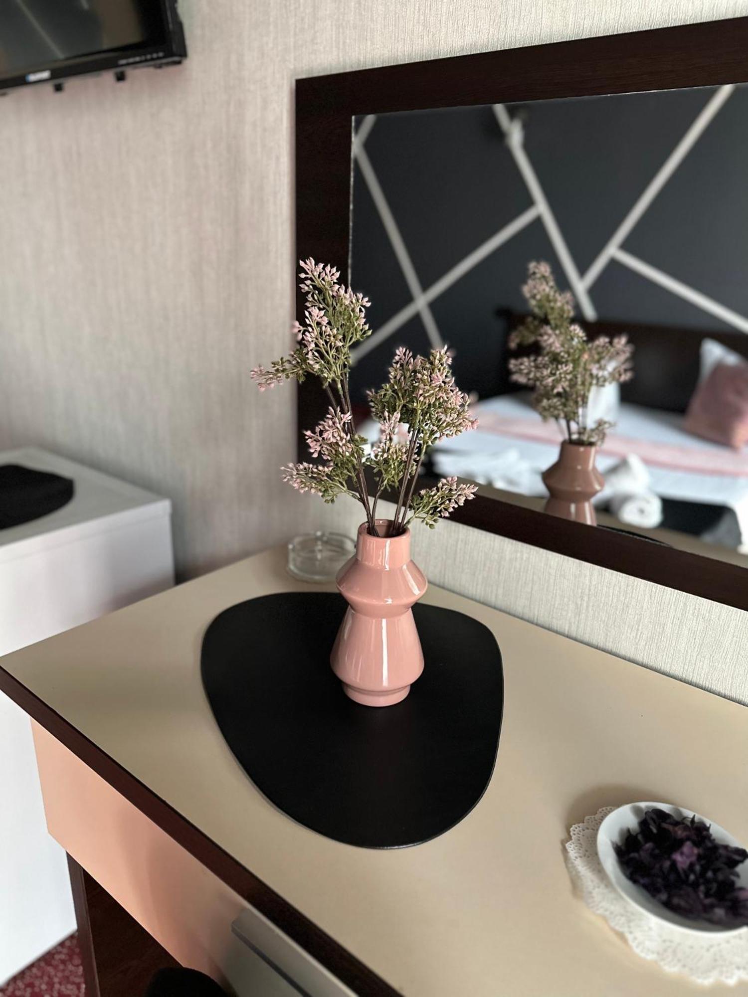 Hotel Sweet Năvodari Zewnętrze zdjęcie