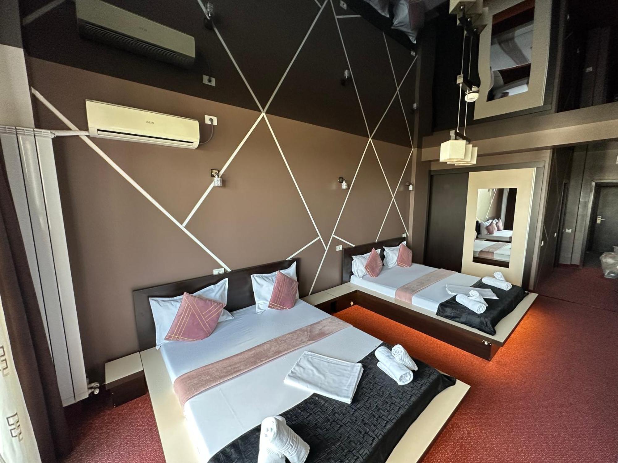Hotel Sweet Năvodari Zewnętrze zdjęcie