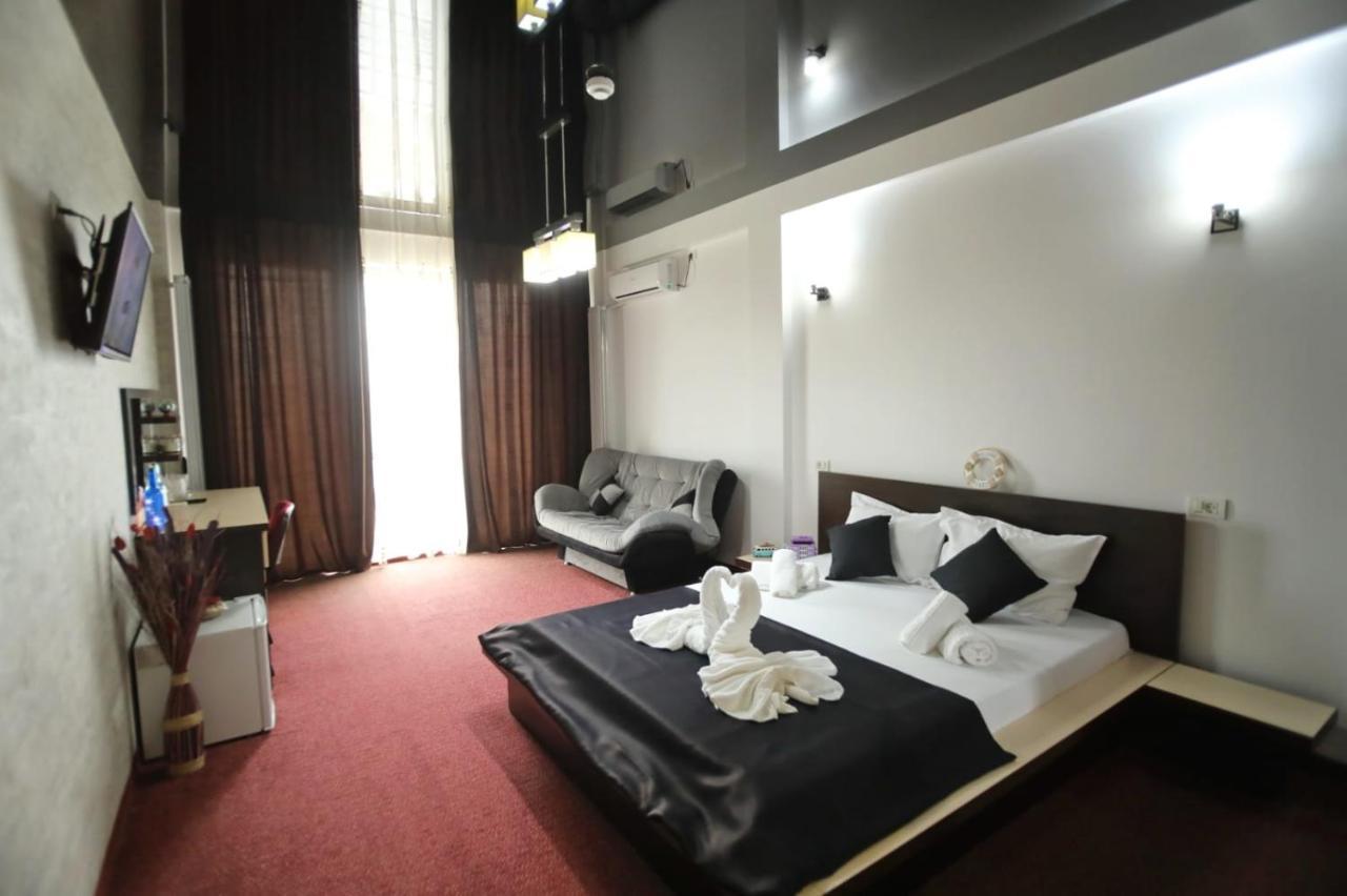 Hotel Sweet Năvodari Zewnętrze zdjęcie