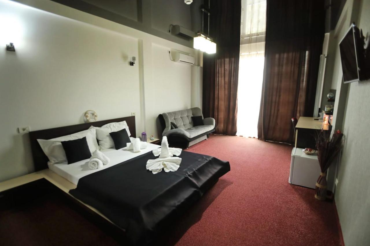 Hotel Sweet Năvodari Zewnętrze zdjęcie